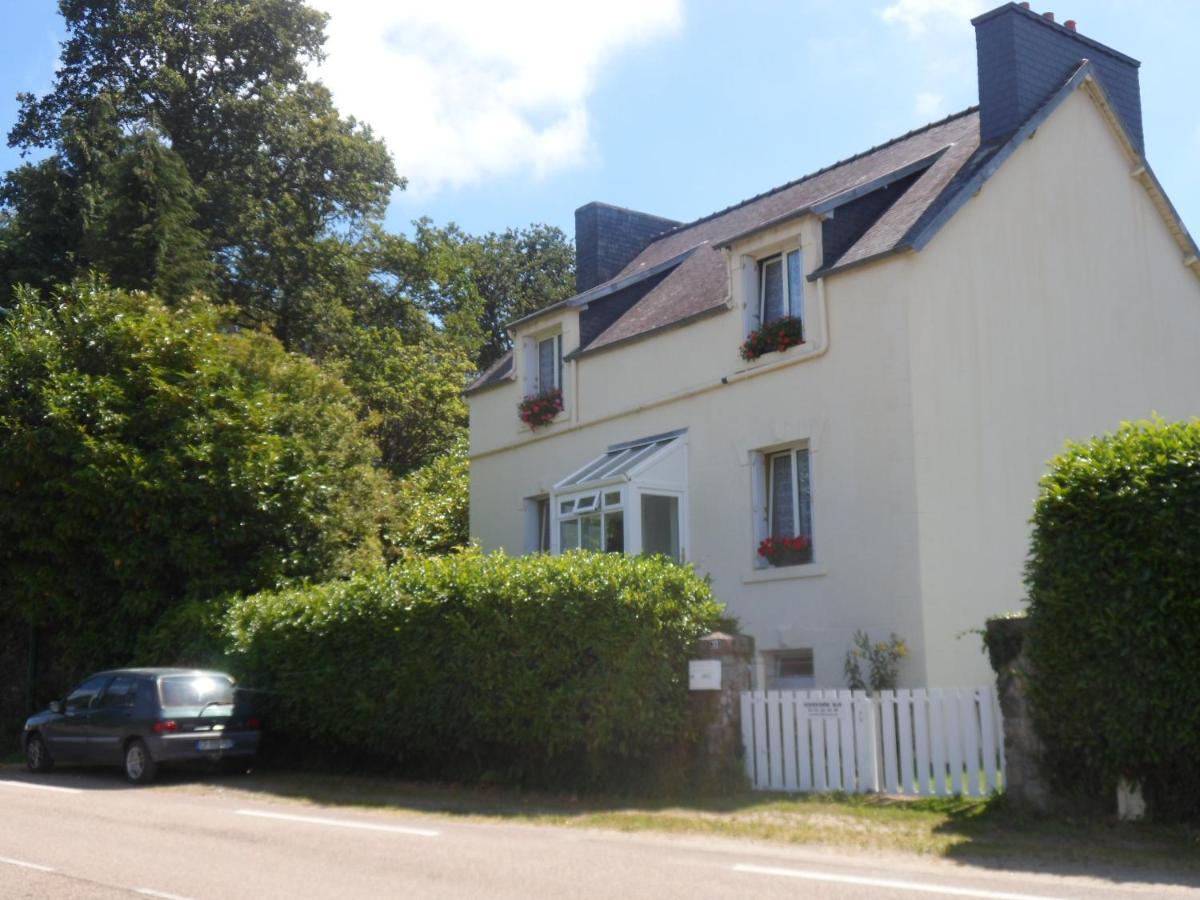 Riverside Bed And Breakfast Huelgoat Exteriér fotografie
